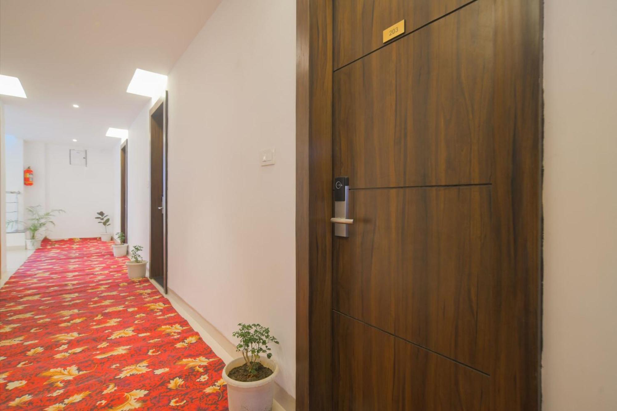 Hotel O Rudraksh Indore Exterior foto